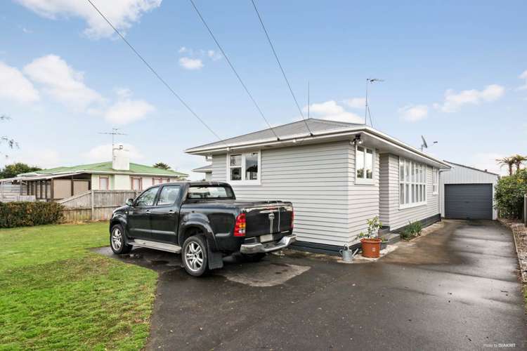 5 Salas Place Papakura_10