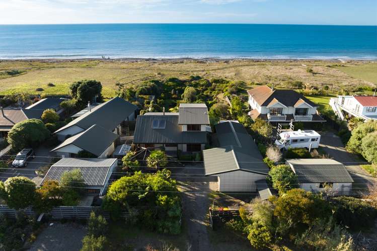 180 Rarangi Beach Road Rarangi_23