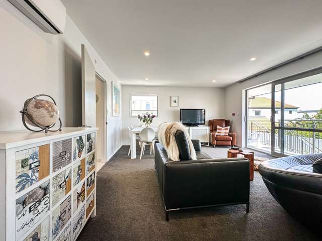 6/31 Clissold Street Merivale_2