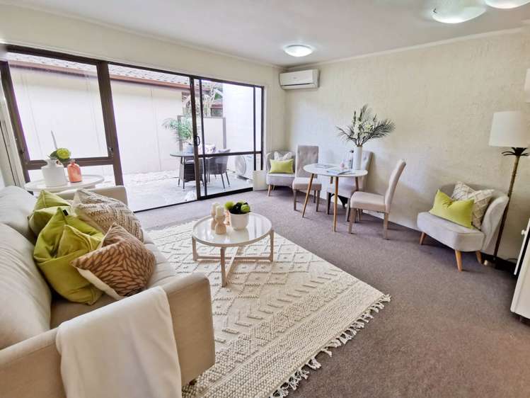 2/22 Longford Street_0
