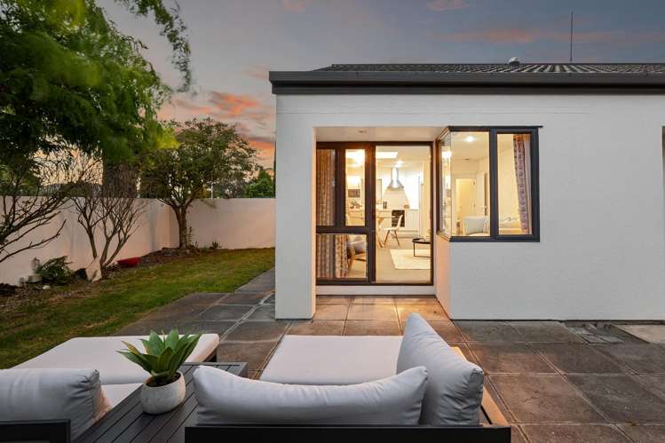 1/66 Broadhaven Avenue Parklands_25