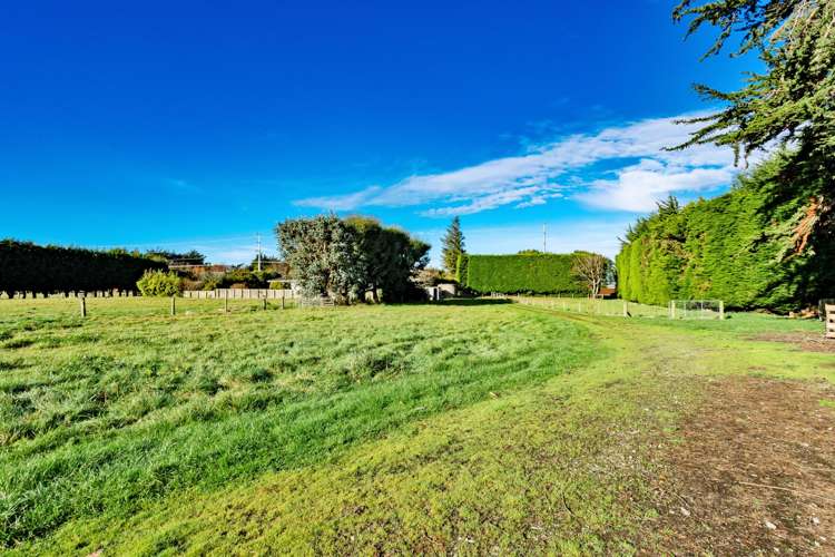 125 East Road Ascot_23