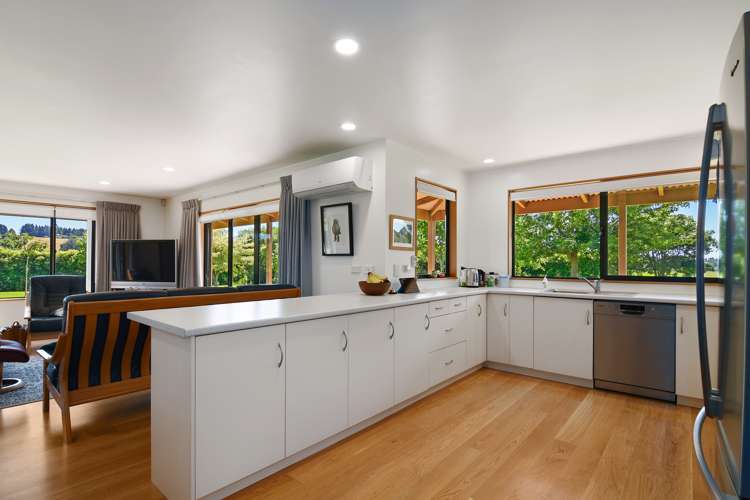 78 Old House Road Upper Moutere_26