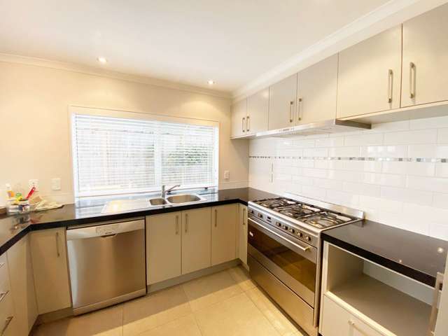 33 Kensway Drive Flat Bush_2