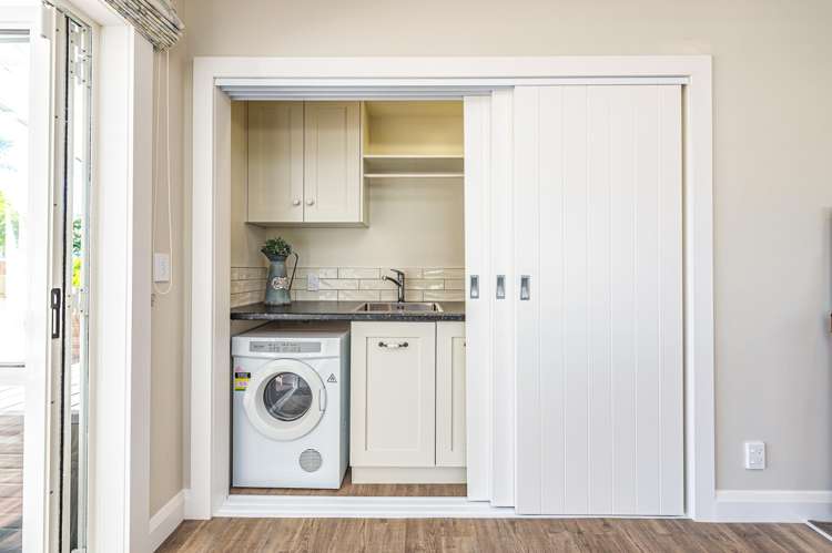 3 College Street Wanganui Central_17