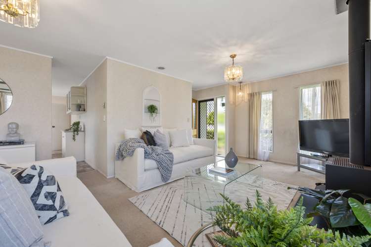 2/13 Cameron Street Papakura_5