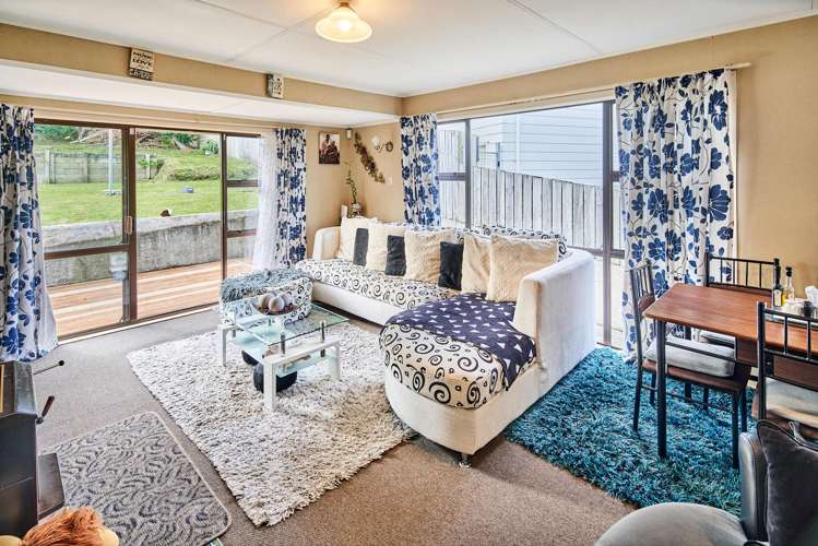 15 Kalingo Street Waitangirua_4