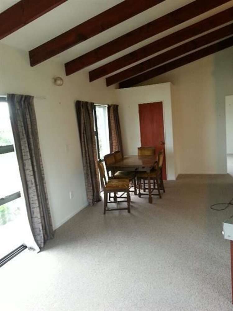 9 Adrian Grove Waikanae Beach_5