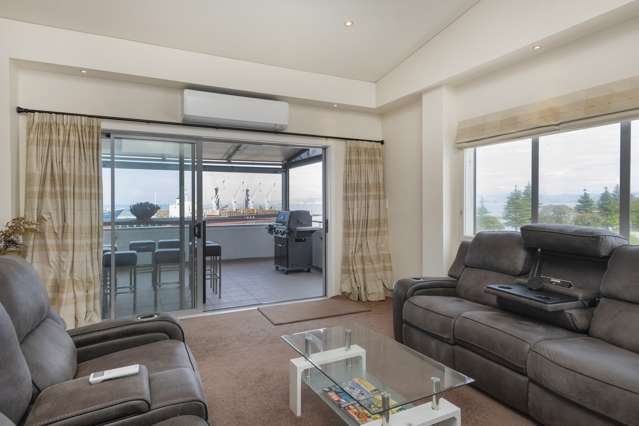 19/90 Customhouse Street Gisborne_3
