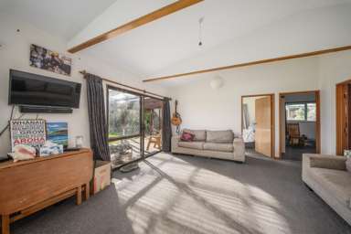 152 Pa Road_4