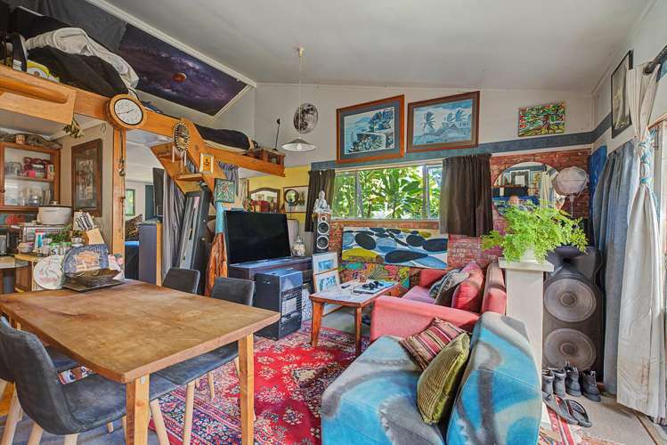 3 Crown Reef Pauanui_17