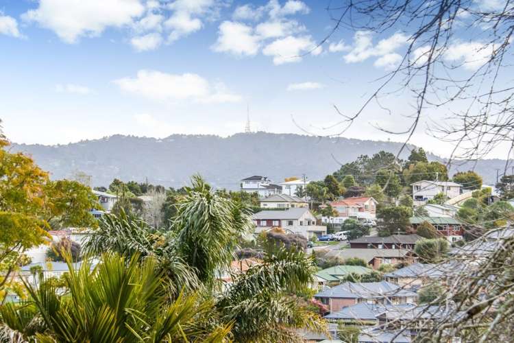 8 Seakens Way Glen Eden_7