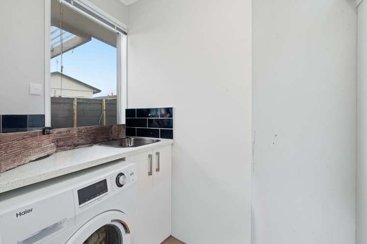 18 Shalimar Place Clover Park_14