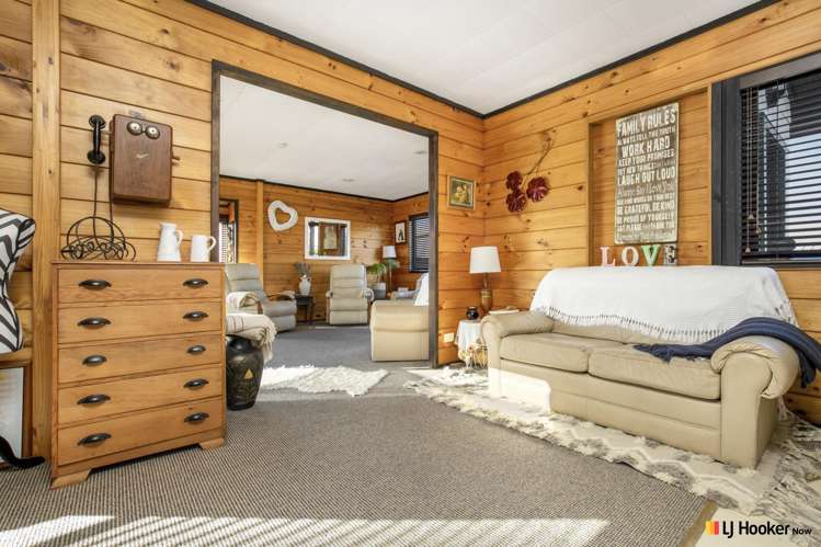 5 Hadley Wood Drive Wattle Downs_7