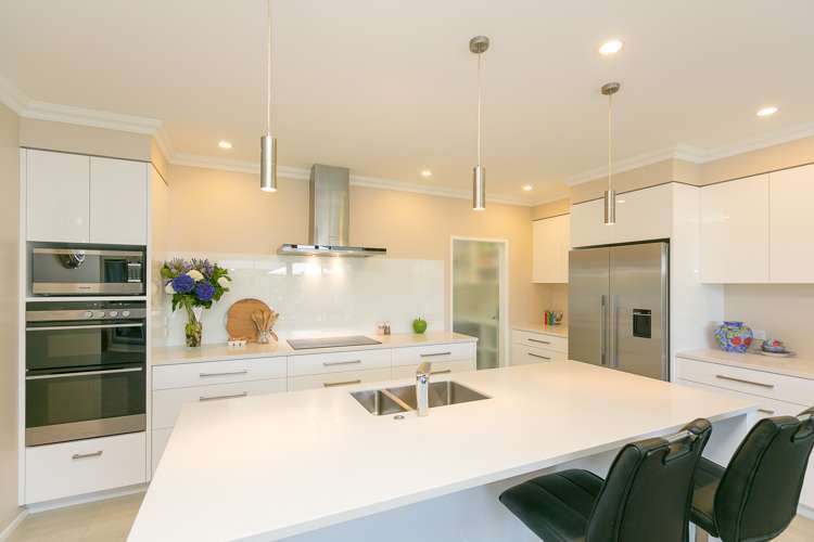 9 Links Drive Waiwhakaiho_20