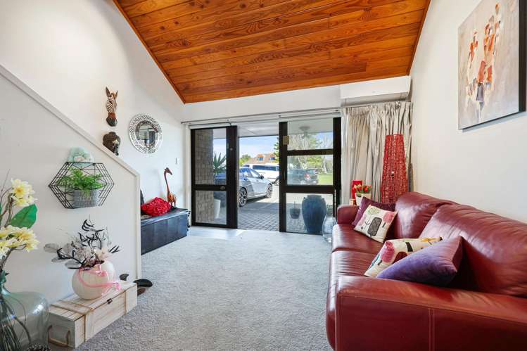 H/327 Hobsonville Road Hobsonville_7