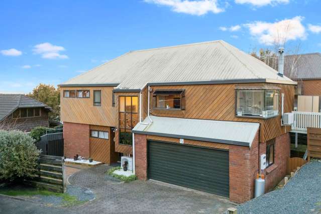 Spacious 3-Bedroom Family Home in the Heart of...
