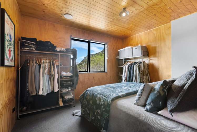 32 Rockhaven Albert Town_19