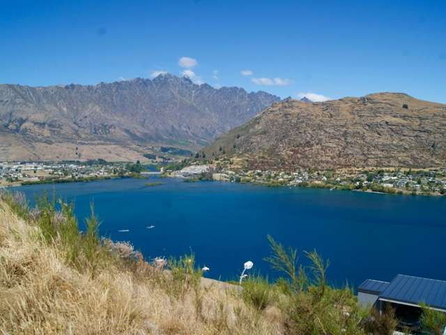 5 Luckie Lane Queenstown Hill_1