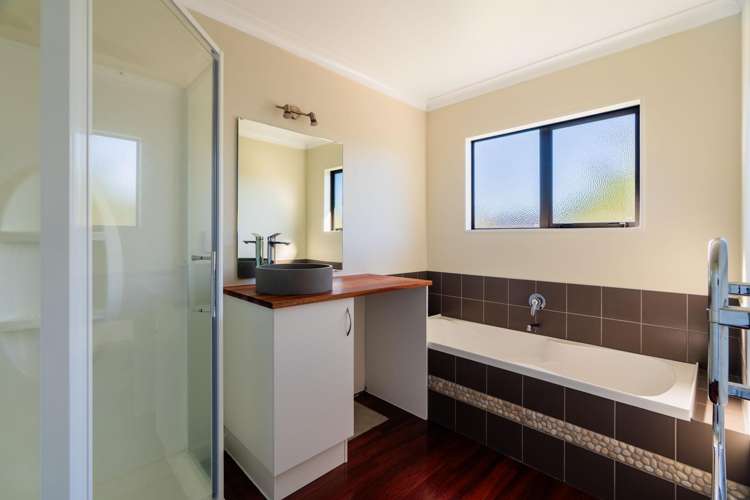 5 Elenora Close Grandview Heights_10