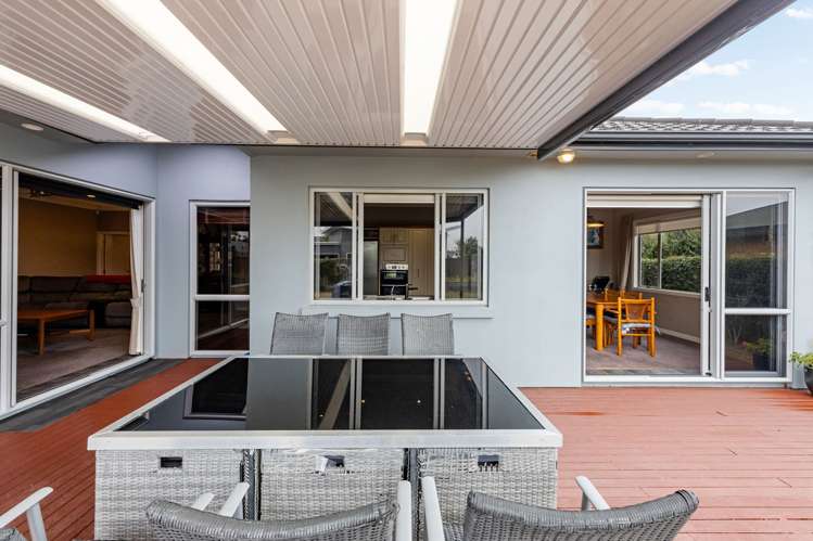 13 Palliser Drive Huntington_9