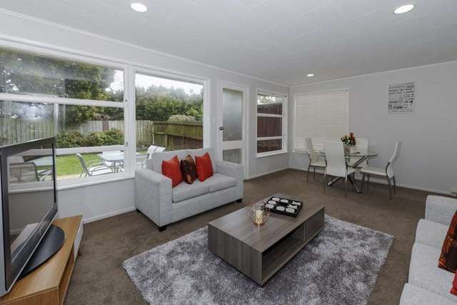 2/14 Ozich Avenue Te Atatu South_3