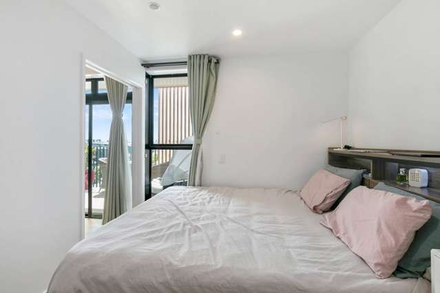 11/169 Hobsonville Point Road Hobsonville_4