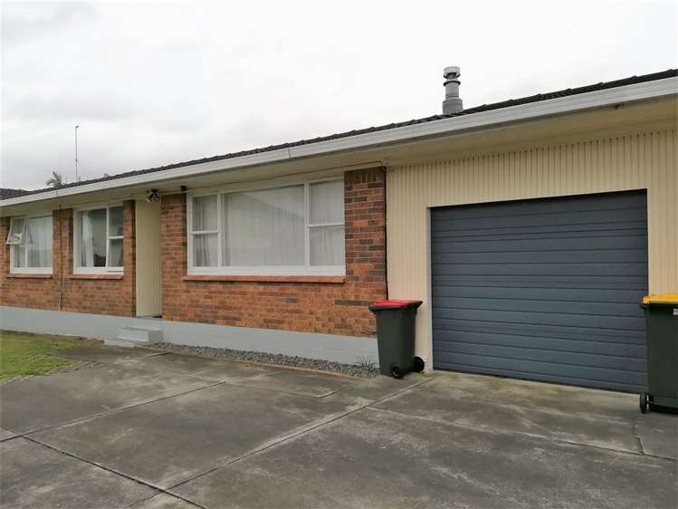 1/11 Sea Spray Drive Bucklands Beach_19