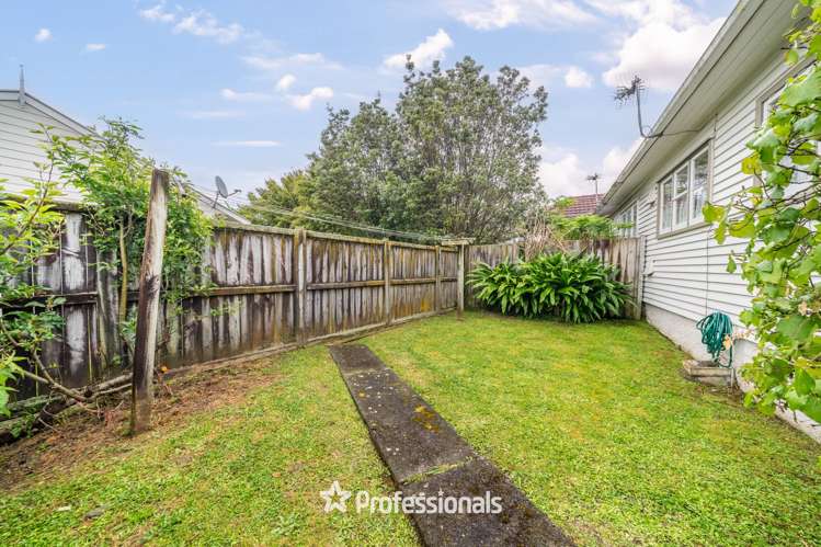 161 Whites Line East Waiwhetu_18