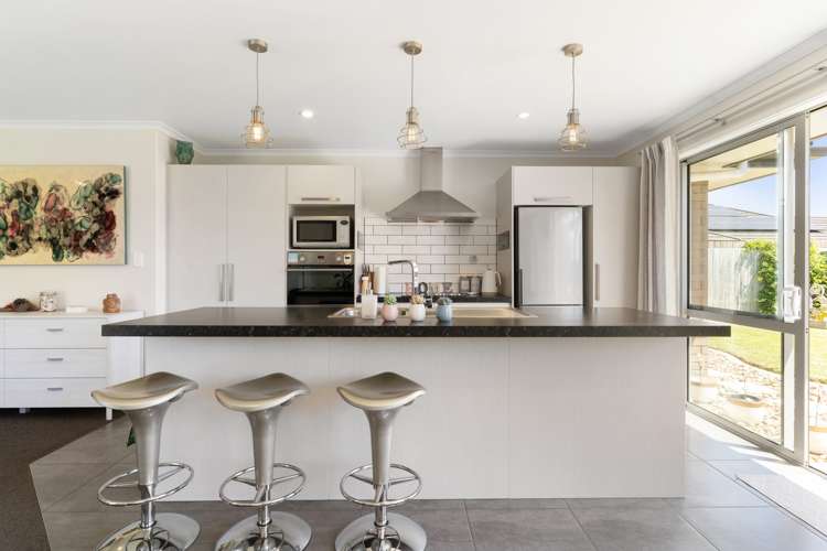 18 Rainey Crescent Papamoa_15