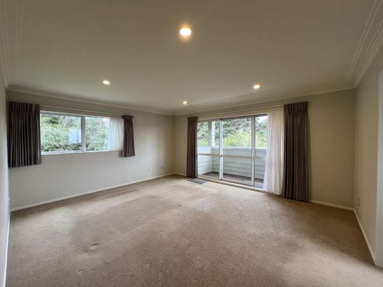6 Albertine Place Greenhithe_17