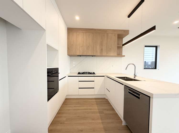 80C Tukutata Crescent Milldale_6