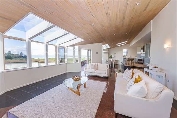 300719spl38BanningsWay