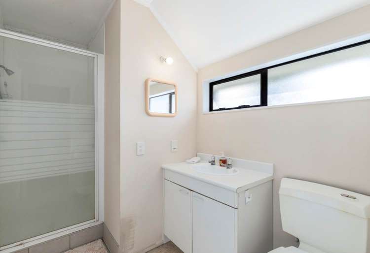 6/10 Taiere Terrace Onehunga_11