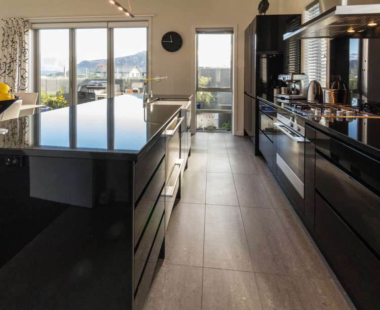 47 Infinity Drive Wanaka_6