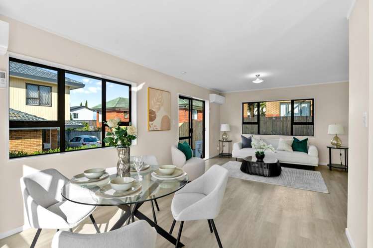 2/284 Richardson Road New Windsor_11