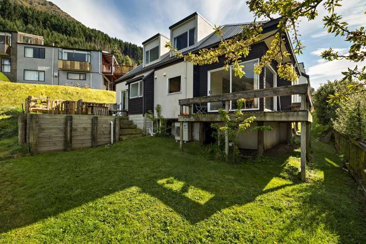 4b Dart Place Fernhill/Sunshine Bay_15