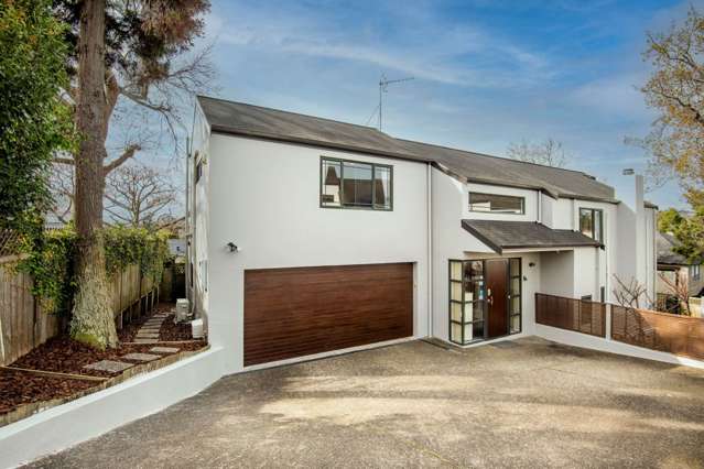 Private, Sunny & Double Grammar Zone – Remuera Gem