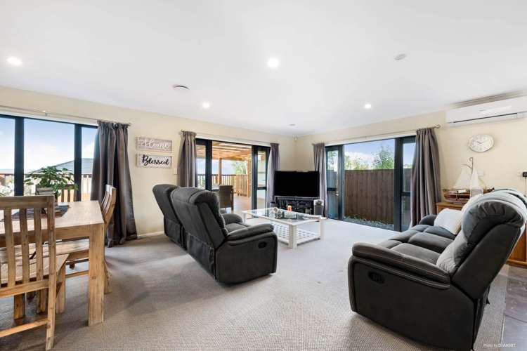 21 Whitbourne Heights Manurewa_4