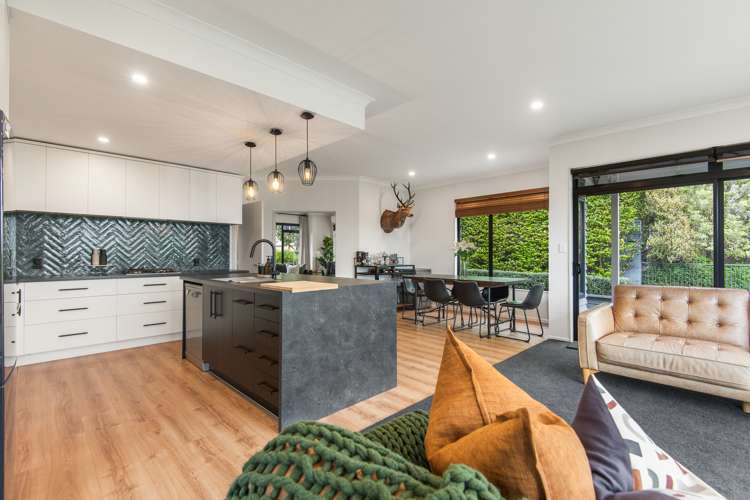 63 Ruapehu Drive Fitzherbert_8