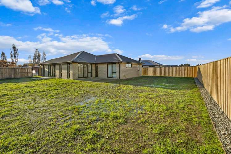 114 Trevors Road Elgin_8