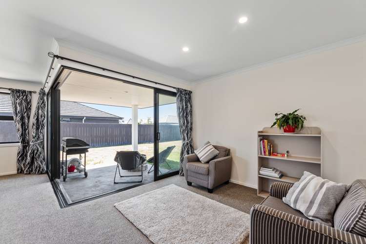 12 Rose Manor Drive Springlands_5