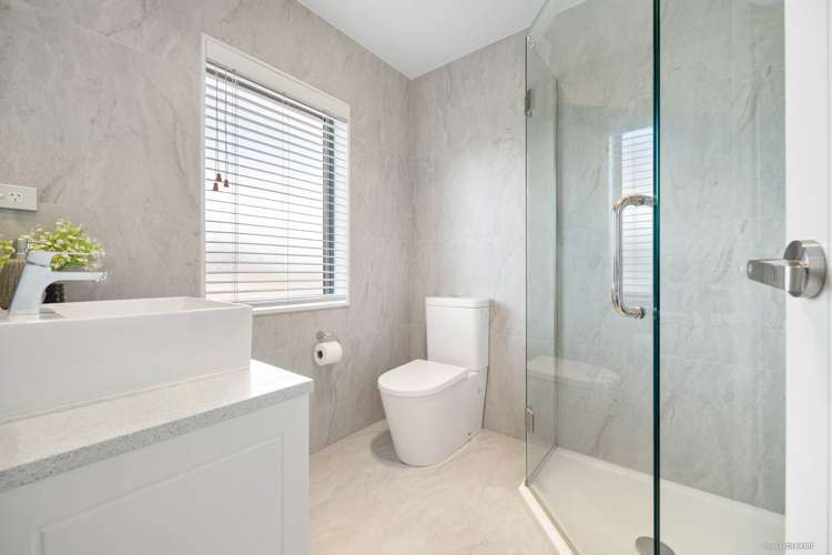 18 Hangahai Road Flat Bush_12