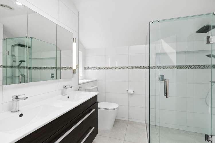 43 Paynters Avenue Strandon_11