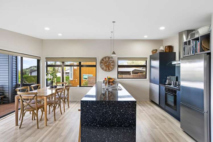 103 Estuary View Whangamata_3