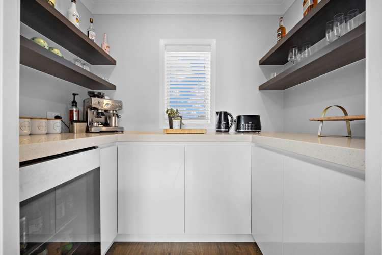 2 Fred White Drive Kumeu_17