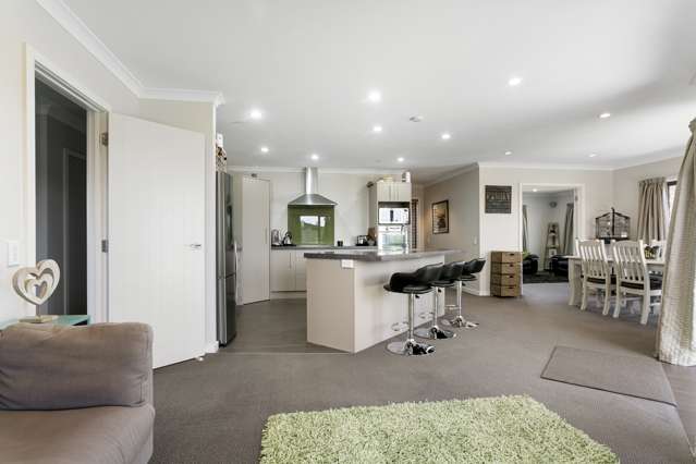 8 Brompton Close Richmond Heights_1