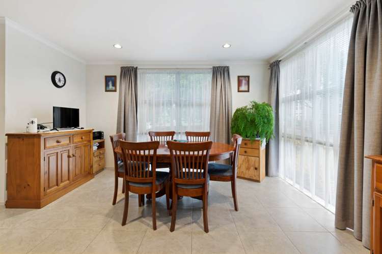 23 Zabeel Crescent Takanini_6