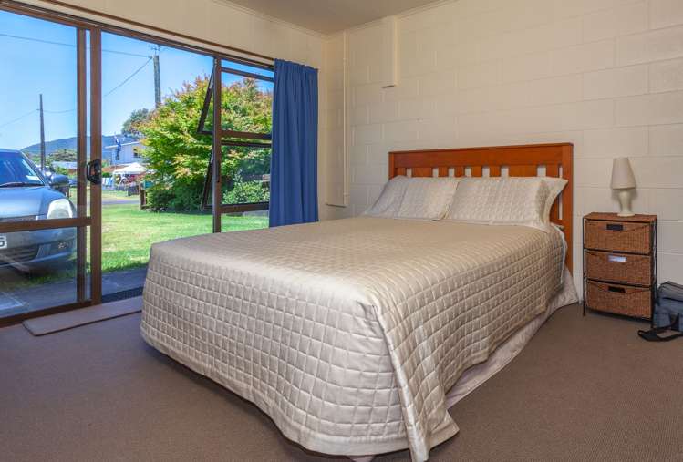 20 Hornsea Road Tairua_12
