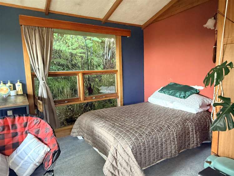 7 Redwood Place Karoro_26